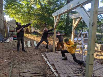 Raising the pergola